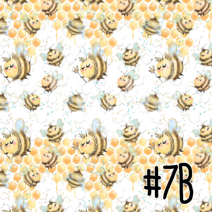 Bee Happy 07 Bees with Split Honeycomb